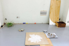 Exhibition by Junya Kataoka + Rie Iwatake at Tamagawa University